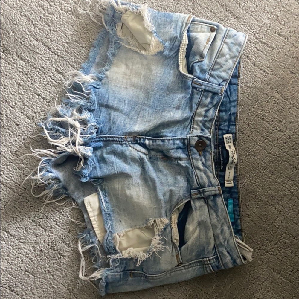 Zara denim distressed -premium wash collection